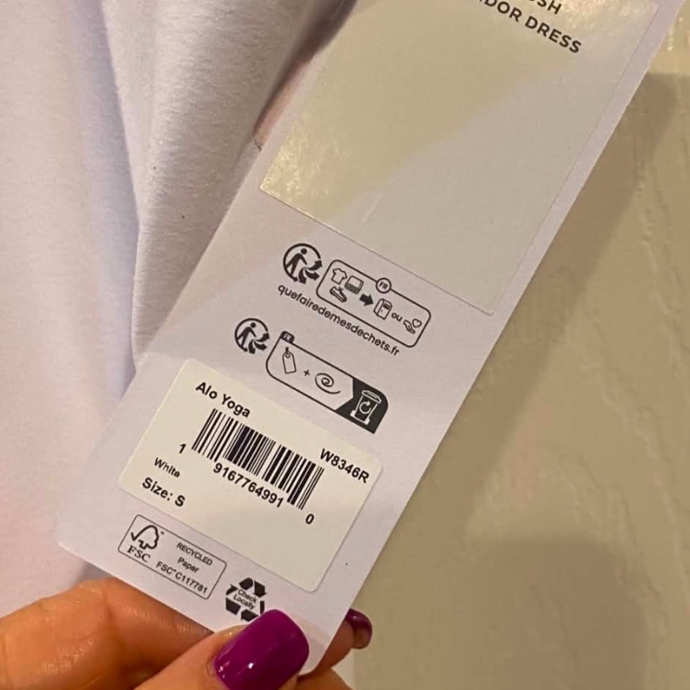NWT Alo Yoga splendor dress WHITE Size S - Picture 4 of 4